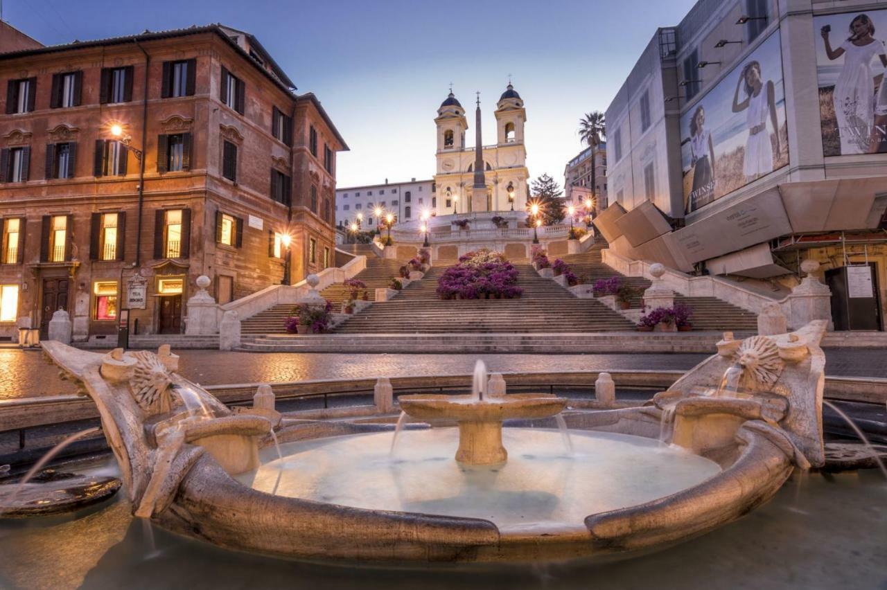 Spanish Steps Corner Рим Екстериор снимка