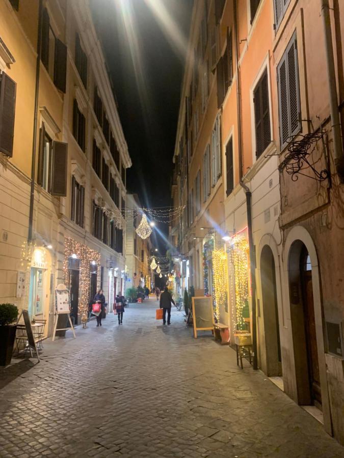 Spanish Steps Corner Рим Екстериор снимка