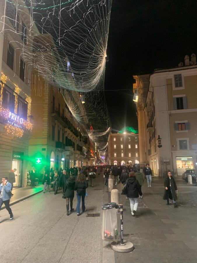 Spanish Steps Corner Рим Екстериор снимка